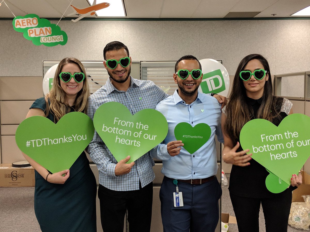 liz_sutton003's tweet photo. Markham Credit Cards West #TDThanksYou #Td #CustomerAppreciationDay #weloveyou @AndyCribb_TD @kfinkerr @JonRaffAmello https://t.co/0cekjgWgXX