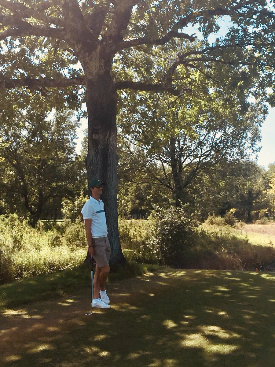 Merci au <a href="/GolfLyon/">Golf Club de Lyon</a> pour l’organisation du Classic midamateur du week-end dernier 😊. Je pense parler au nom de tous les joueurs en disant bravo au greenkeeper et son équipe pour l’état magnifique du parcours 👍⛳️👏