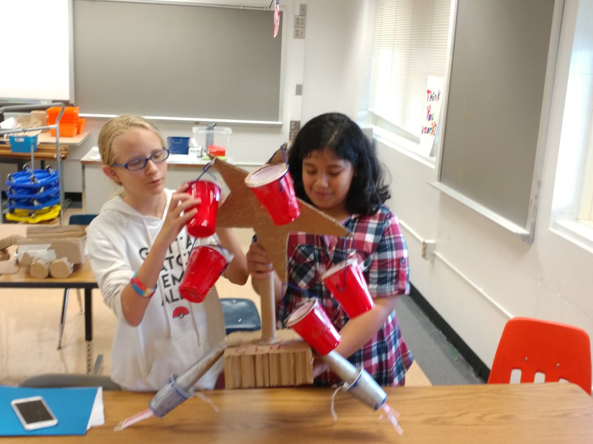 fcpsaap's tweet photo. Young Scholars summer learning! #thejasonproject #HerndonMiddleSchool #ISD https://t.co/00i6DLhkfh