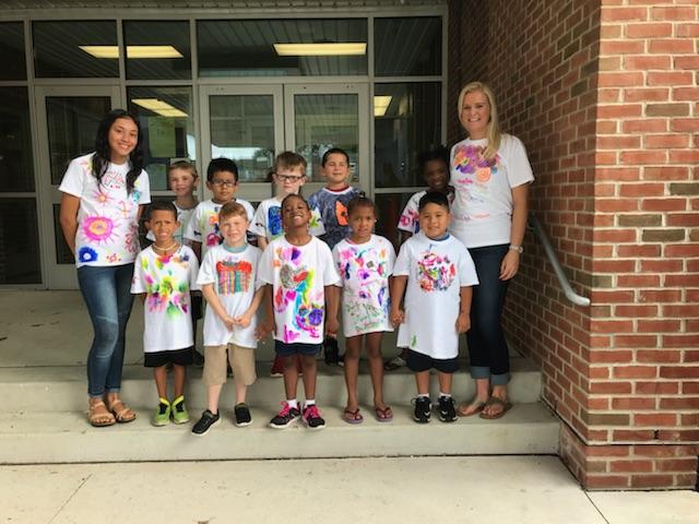 The #Kindergarten #summerlearners at @BarthElementary loved showing off the shirts that they designed yesterday! #summerlearning #fillingbrains #fuelingminds #steam @afterschool4all @JohnJarmato @PSAYDN @PADeptofEd @PSDRODRIGUEZ @summerlearning