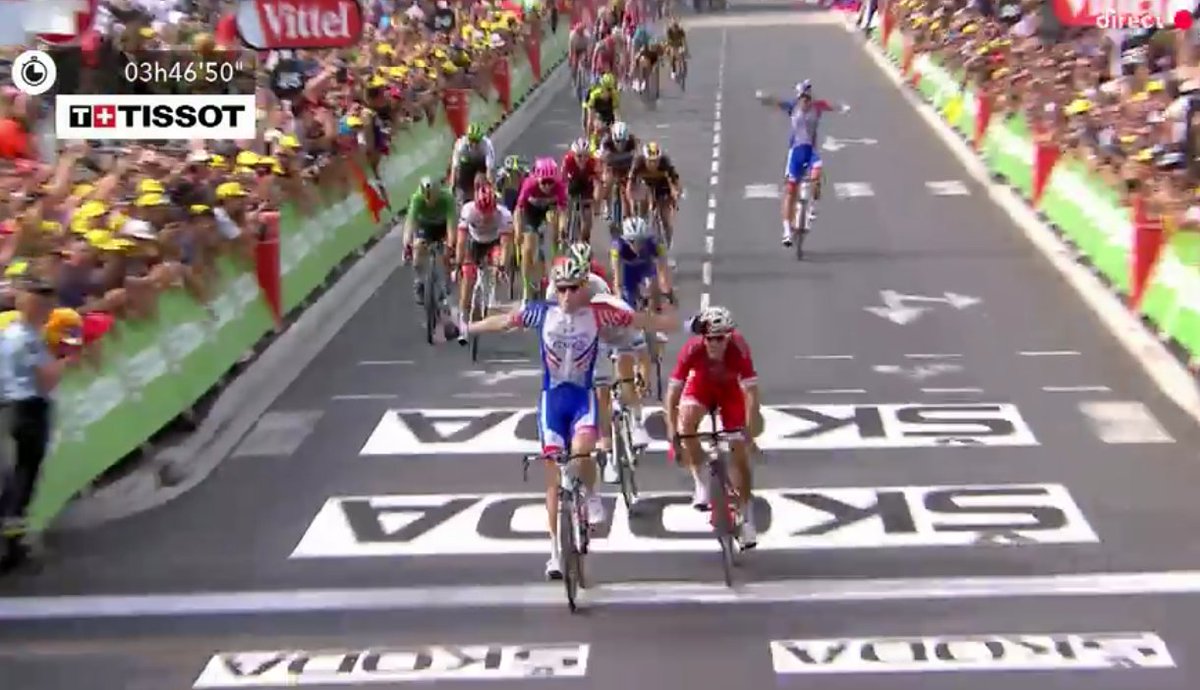 LeGruppetto's tweet image. LA VICTOIRE D'ARNAUD DEMAAAAARE ! 

Magnifique. 

Quelle LIBÉRATION pour le coureur français !

#TDF2018