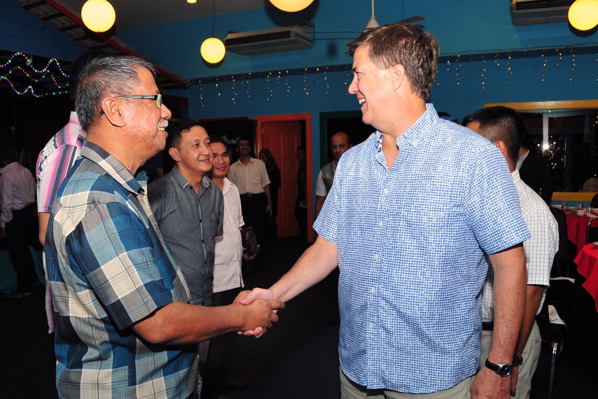 myjointforce's tweet image. Peserta TTX ADMM-Plus EWG on HADR 2018 menikmati hidangan Malaysia di Restoran Rebung @datochefismail 
#DefenceDiplomacy
#Interoperability 
#teamingforsuccess
#ADMMPlusEWGonHADR
@MINDEFMalaysia @MarkasATM