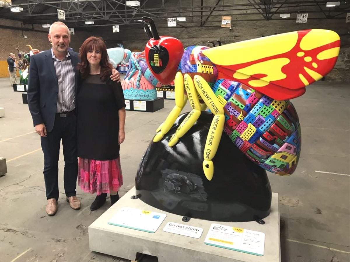 Bupa UK has teamed up with an artist to create a giant colourful bee to raise awareness of #homelessness and #mentalhealth issues as part of the @beeinthecitymcr trail. #BeeintheCity #manchester Read about the inspiration behind Bupa's bee: ow.ly/ZgUy30l8bu6