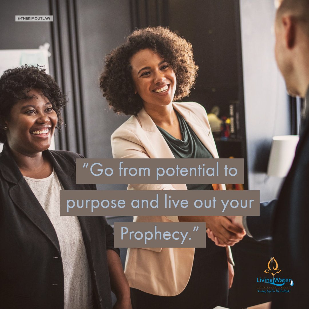 TheKimOutlaw's tweet photo. The right people will not let You focus on what is wrong, they will help You to see what is right. The right people will cause You to #Shift from having potential and start to move in Your #Purpose. #GetHookedUp #Move #Live #LWFC #PastorKimOutlaw https://t.co/GzyJ4orDdK