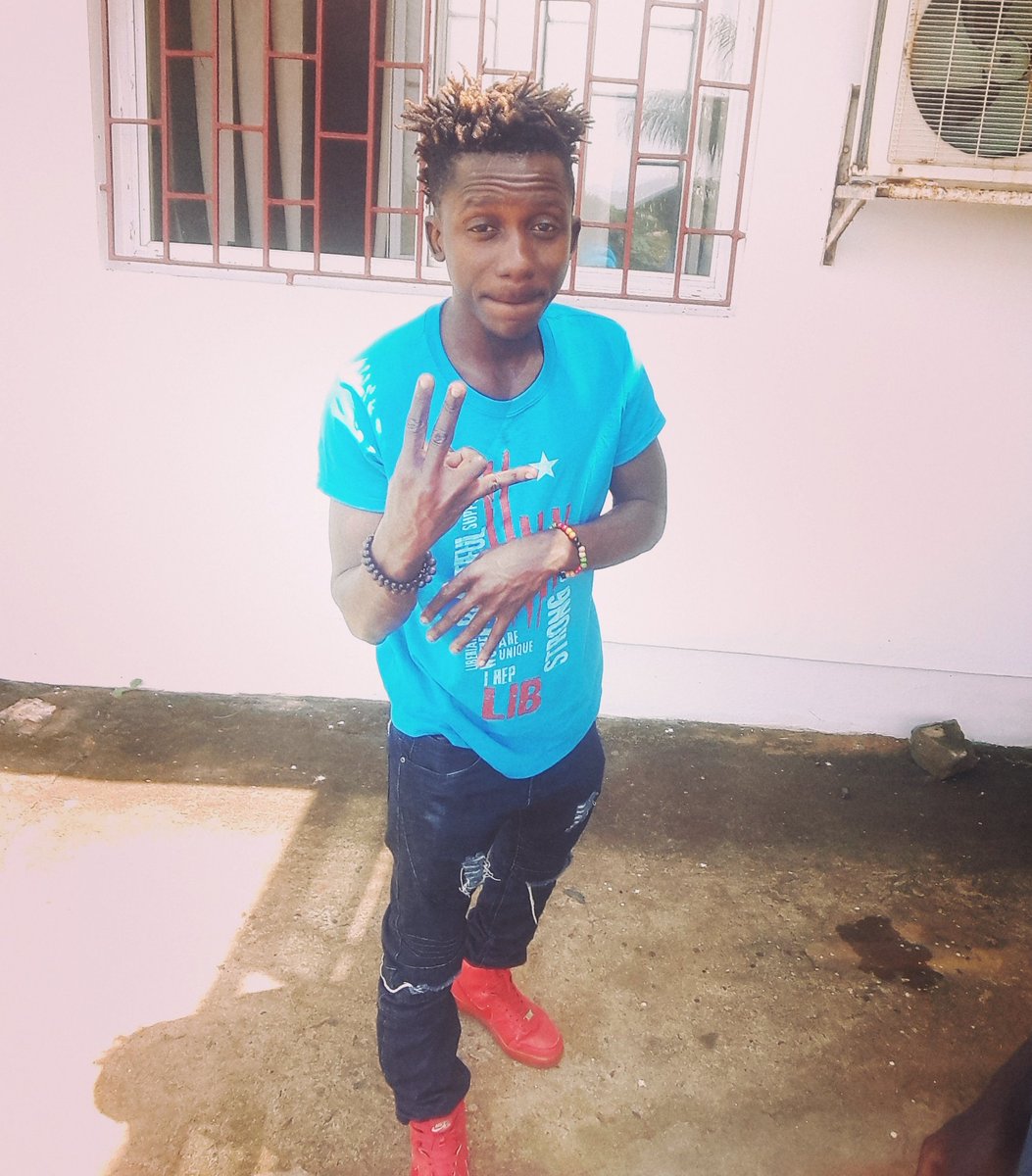DonKarlonLIB's tweet photo. Happy Independent day #MamaLiberia ✊❤... The #Reign Album dropping in #Ghana and #Liberia soon!...#SM4LYF IS 4LYF ❤❤❤  @Shattawalegh - #Amount 💰🎶 And #Testimony 🎶🔥...

#Zylofon #Storm #Bossbaker #SolashEnt #Asouden #Lbe #SmLiberia #Smplanet #SmCloud9 #SmKumas #SmVolta https://t.co/siGCBSUukz