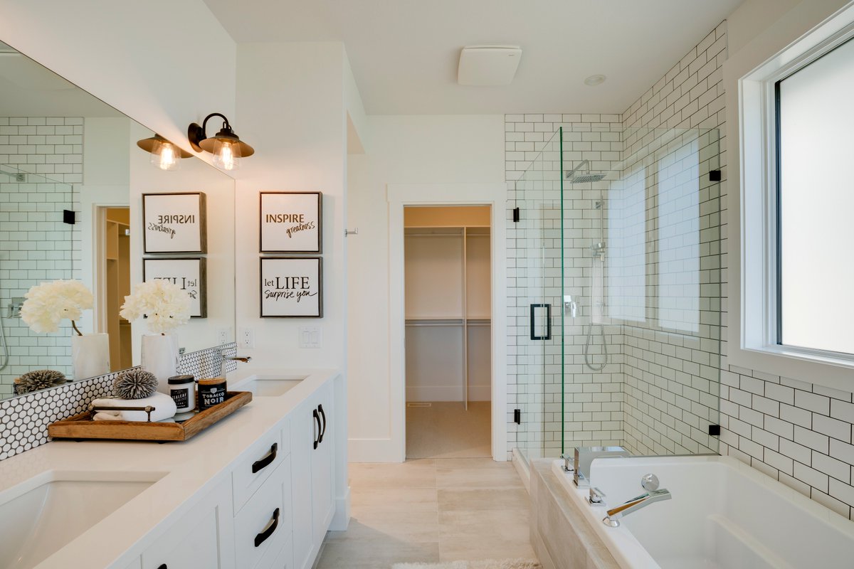 predatorridge's tweet photo. New Home Open for Touring!
The Alamar is a 3 bed, 3 bath home located in our amazing Commonage neighbourhood. Walk out your front door and access to our new tennis &amp; pickleball courts, lavender meadow, outdoor yoga platform, hiking trails and so much more! https://t.co/bSNV8PJG2y https://t.co/0tDZmWAKV9