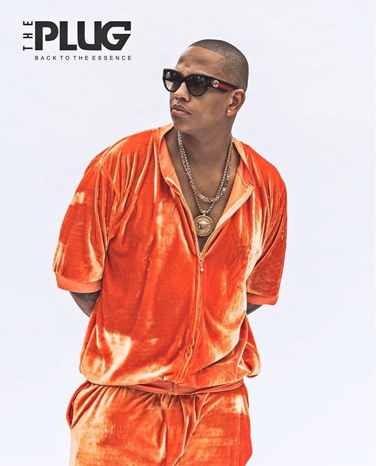 ThePlugSA's tweet photo. Happy Birthday to our former Cover Star, the Living Legend @2freshLES 🍾 https://t.co/V3mATrGPVD