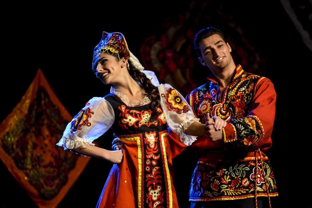 TourismWPG's tweet photo. The @Folklorama Kick-Off is this this Saturday, July 28 at @assiniboinepark! 

Watch incredible, energetic performances at the Lyric Theatre and participate in interactive cultural workshops, kids activities and more.

#OnlyInthePeg #Folklorama49 #MyFolklorama https://t.co/cWp77qW1wi