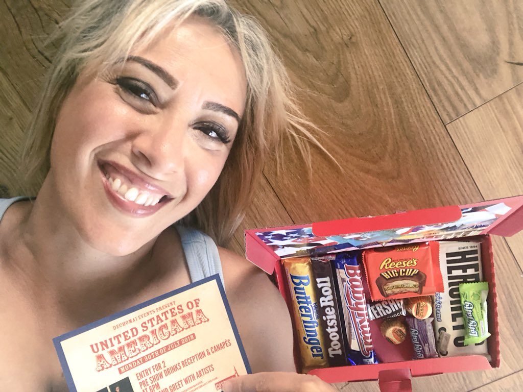 A night of #Americana and Candy!!! Thankyou to <a href="/KabeComms/">KABE CREATIVE COMMS</a> for these goodies ahead of Monday July 30 <a href="/CottiersTheatre/">Cottiers Box Office</a> <a href="/WhiskygirlB/">Bayile Mbisa</a> #onenightonly #UStakeover #yummy #music