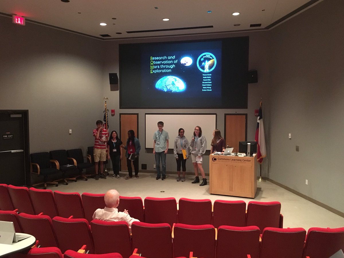 2955Raven's tweet photo. Mars practicing. #2018SEESIntern #2018SEESExterns @TexasSpaceGrant https://t.co/D2Xm2vBWHX