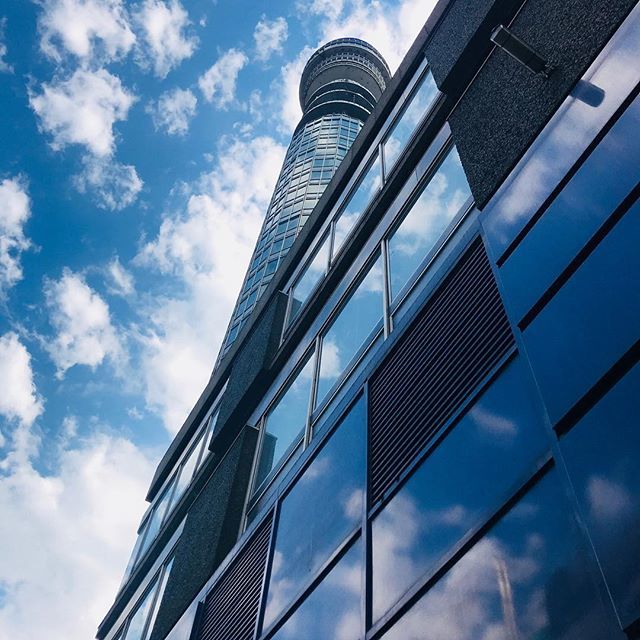 supportwizard's tweet photo. It’s fab being so close to the #bttower , we love working in @enjoyfitzrovia on a hot sunny day.  Is your #it #melting in the heat, does the jungle of cables scare you away, speak to one our #tecchies today for a #free #itaudit.  #tech #itsupport #hospit… https://t.co/xVp9u7jqVQ https://t.co/3Q6azyIjZ1