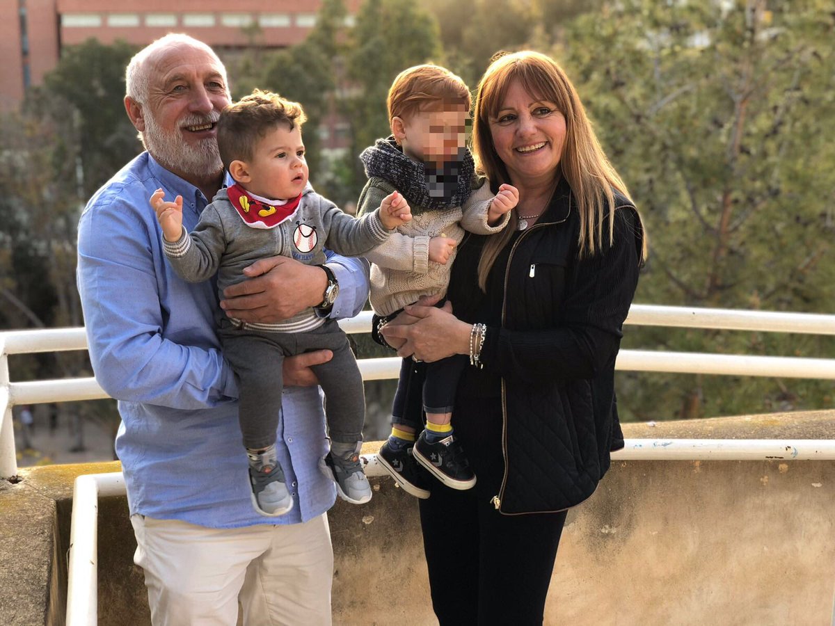 Jonyboria's tweet photo. Deberian ser eternos!!!!
FELIZ día “ ABUELITOS “ 😍 https://t.co/GcF8HaJe9y