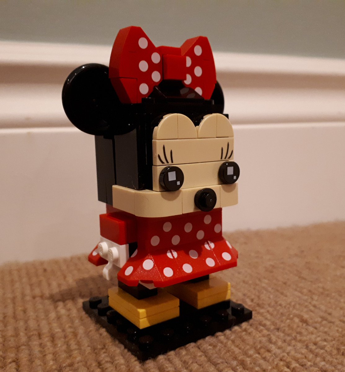 minnie mouse brickheadz