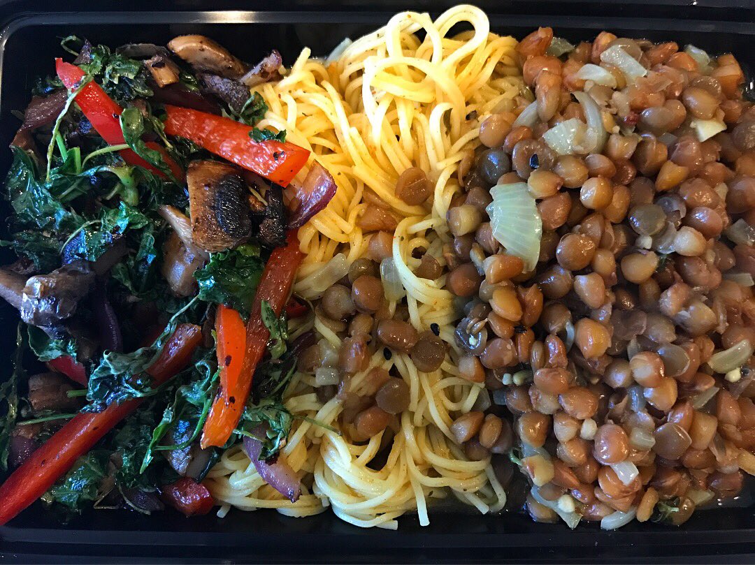 SoulisticFood's tweet image. Soulistic Food Meal Plans | #mushrooms #arugala #lentils #africanfood #latinfood #asianfood #alacuisine #wholesoul #soulistic #soulisticfood #plantbased #vegan #soulisticsauce #whatveganseat #mealprep