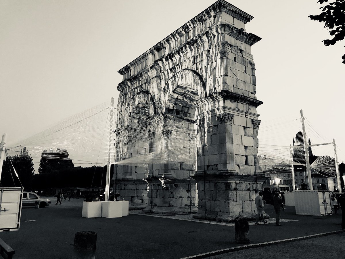 em_Lecomte's tweet photo. #inauguration du #vortex-x #fetes #romaines #2000ans de l #ArcdeGermanicus par @JP_Machon Maire de #Saintes #CharenteMaritime https://t.co/K2BbP7Di4m