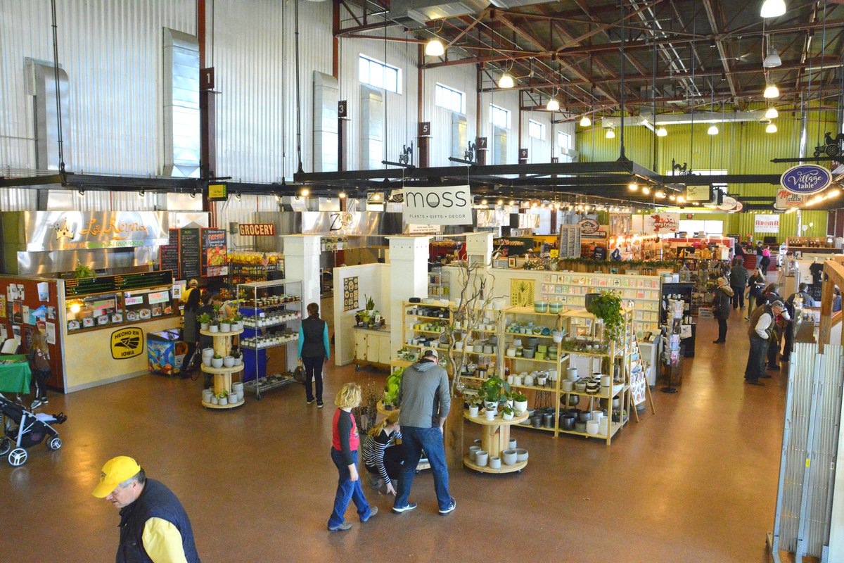 NewBoCityMarket's tweet photo. Looking to start your own business? Why not set-up shop in NewBo City Market?! Today's newsletter features some fantastic success stories from some of our Shopkeepers! ππ» #NewBoCityMarket #NewBoCR #DiscoverNewBo #iowa #entrepreneurs https://t.co/zxzw14Fpqj https://t.co/UYQfrcSkyt