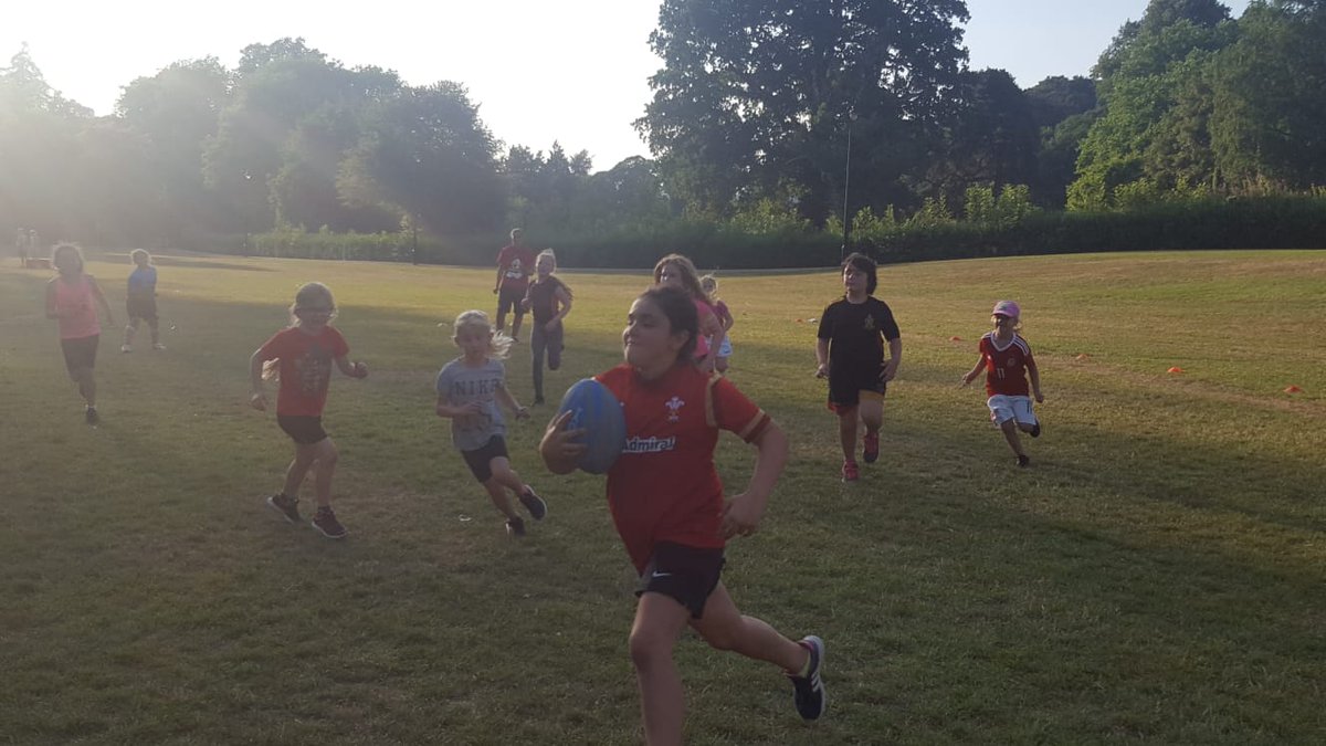 RugbyArrows's tweet image. #TorfaenArrows #ShootForSuccess #girlsrugby #wrugirls