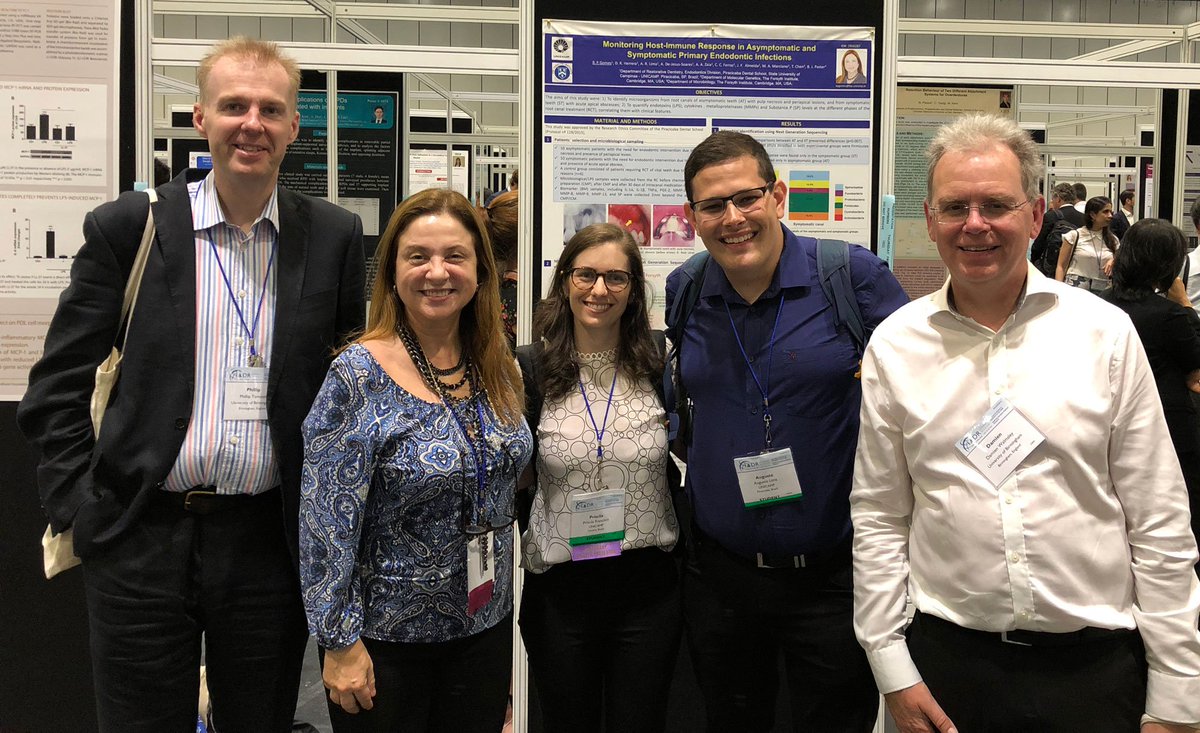 Dammo's tweet photo. My @IADR conference #part2 #selfies #Brazil @leedsdentistry @Dentistry_UoM #unicamp #odontologia #collaborations #meetings #prizewinners #photographs #pulpbiology #birminghamontour @brumdentists @unibirm_MDS @unibirmingham #iadr2018 #ResearchHighlight #MSc #dentalmatrialsscience https://t.co/GmdrARgmDj