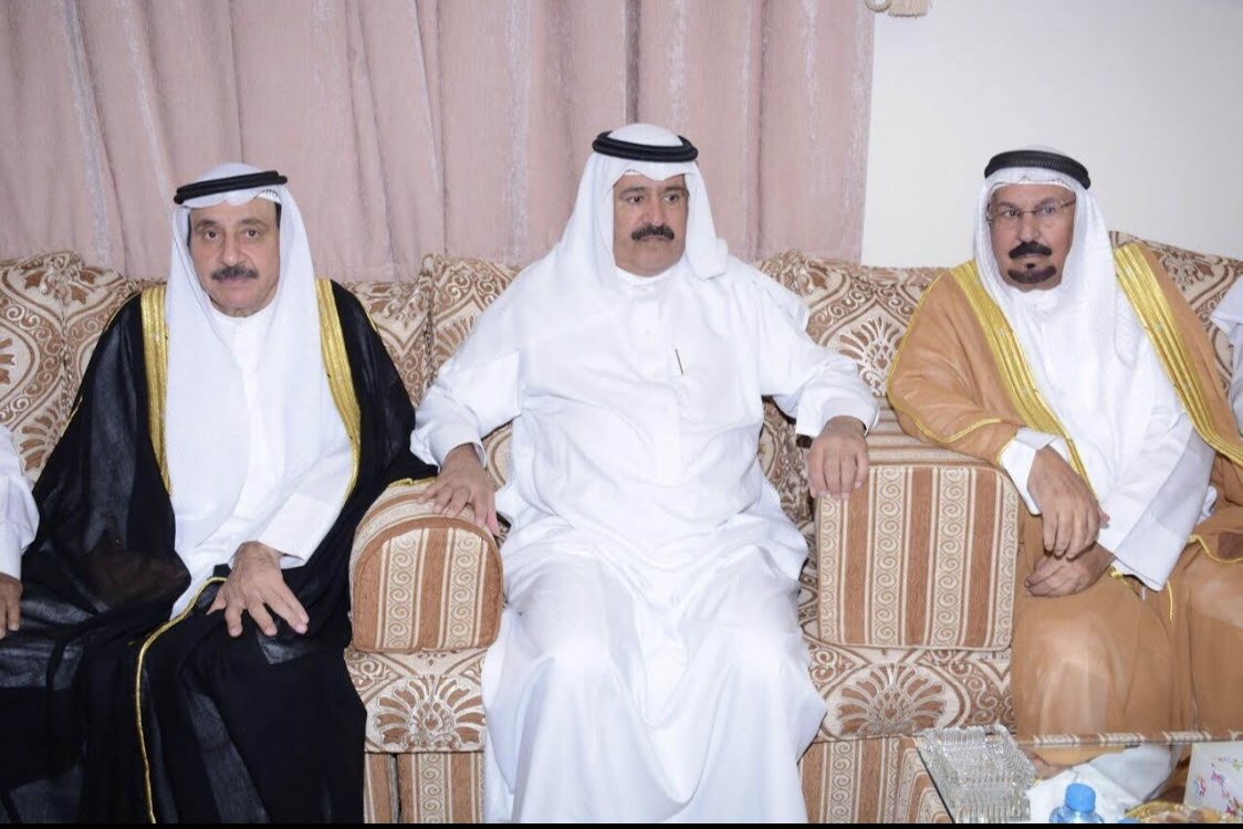 من حفل  العشاء المقام بمناسبة عودت
الشيخ  #مسلط_زبن_محروت_الهذال
من رحلة العلاج بالخارج

من اليمين 
جدي عبدي الصليلي ابو سلطان 
والشيخ مسلط زبن محروت الهذال
والشيخ احمد المشعان الجربا

الف لاباس والحمدالله على سلامتك يابو فهد