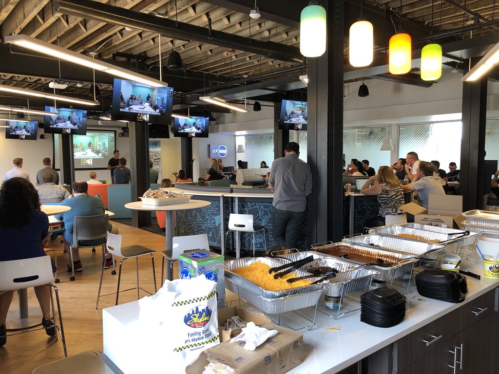 AlexDAllison's tweet photo. All company FYI meeting w/ @GAustinAllison & @dotloopDJ talking consumer experience, continued growth and the future of @dotloop + the real estate industry at large (including a local Cincy lunch favorite, @Skyline_Chili) #turnonthelights #movefastthinkbig #zglife https://t.co/xgWQ5kbsxp