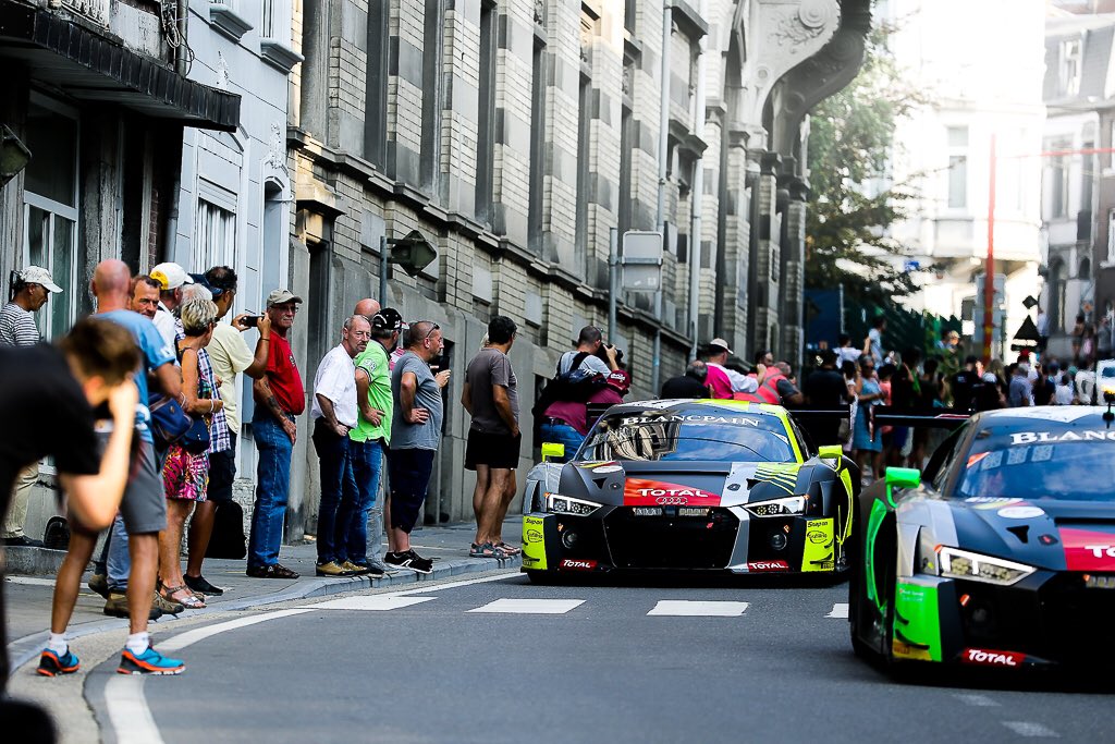 stuartleonard32's tweet photo. To pass the time, here's a selection of pics from yesterday's parade. Such an incredible atmosphere created by all the fans #motorsport #racing #AudiR8 #Spa24h https://t.co/tBeEgg8VCr