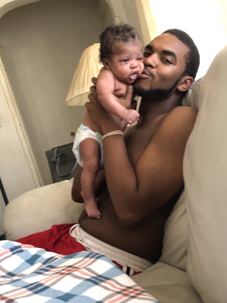 Vinosmooth's tweet photo. 🤴👑🤞🏽❤️😆 https://t.co/aYwV6U3303