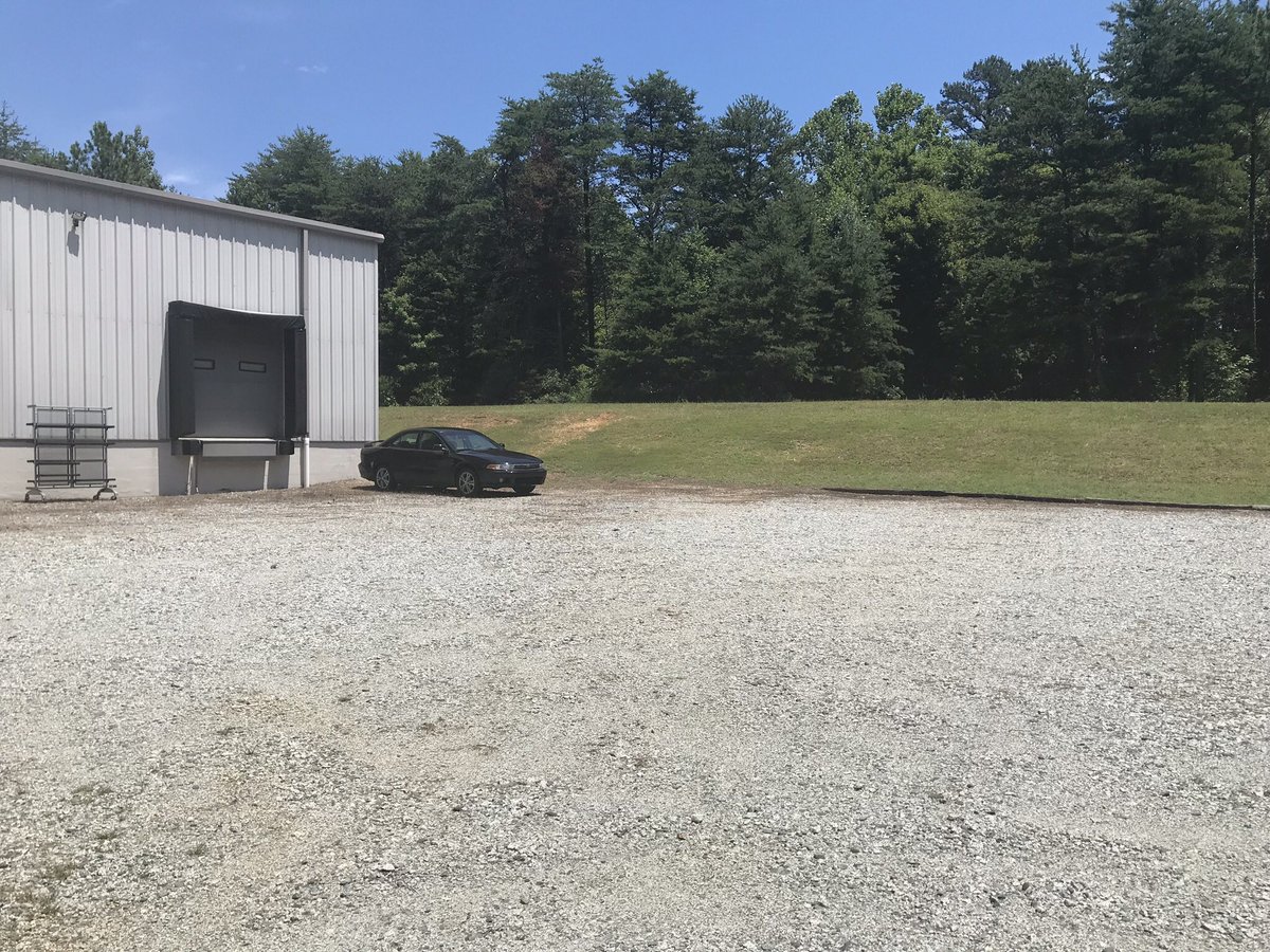 DomadeInc's tweet photo. #Domade #Vegetation #Control does its job for the entire season!  Check out these before and after photos of our customers parking lot!  Go to https://t.co/g6uHg5ZF85 to get 25% off our Domade Vegetation Control!  #industrialsupply #convenientsolutions #itjustworks https://t.co/AeJnPyqt6D