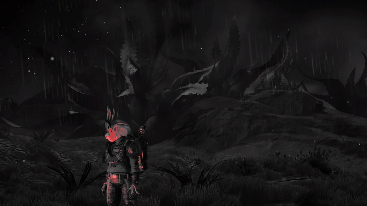 NMSDiscoveries's tweet photo. Awesome full black planet the sky plants water well everything is black and also I’m on the day time of the planet. https://t.co/qaoZ58QyBr