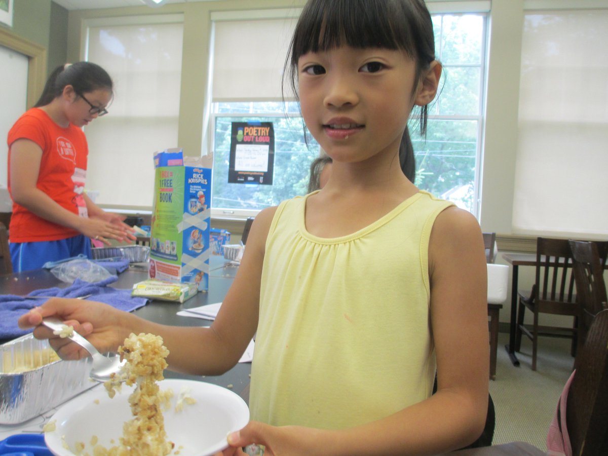 InternationalIv's tweet photo. The campers in Summit have wild imaginations this week! Here's a few examples of the cool things they're creating in Engineering of Ice Cream, Canvas Painting, Escape Room Creation, and WeDo Robotics. https://t.co/4Ipy3AKwwg