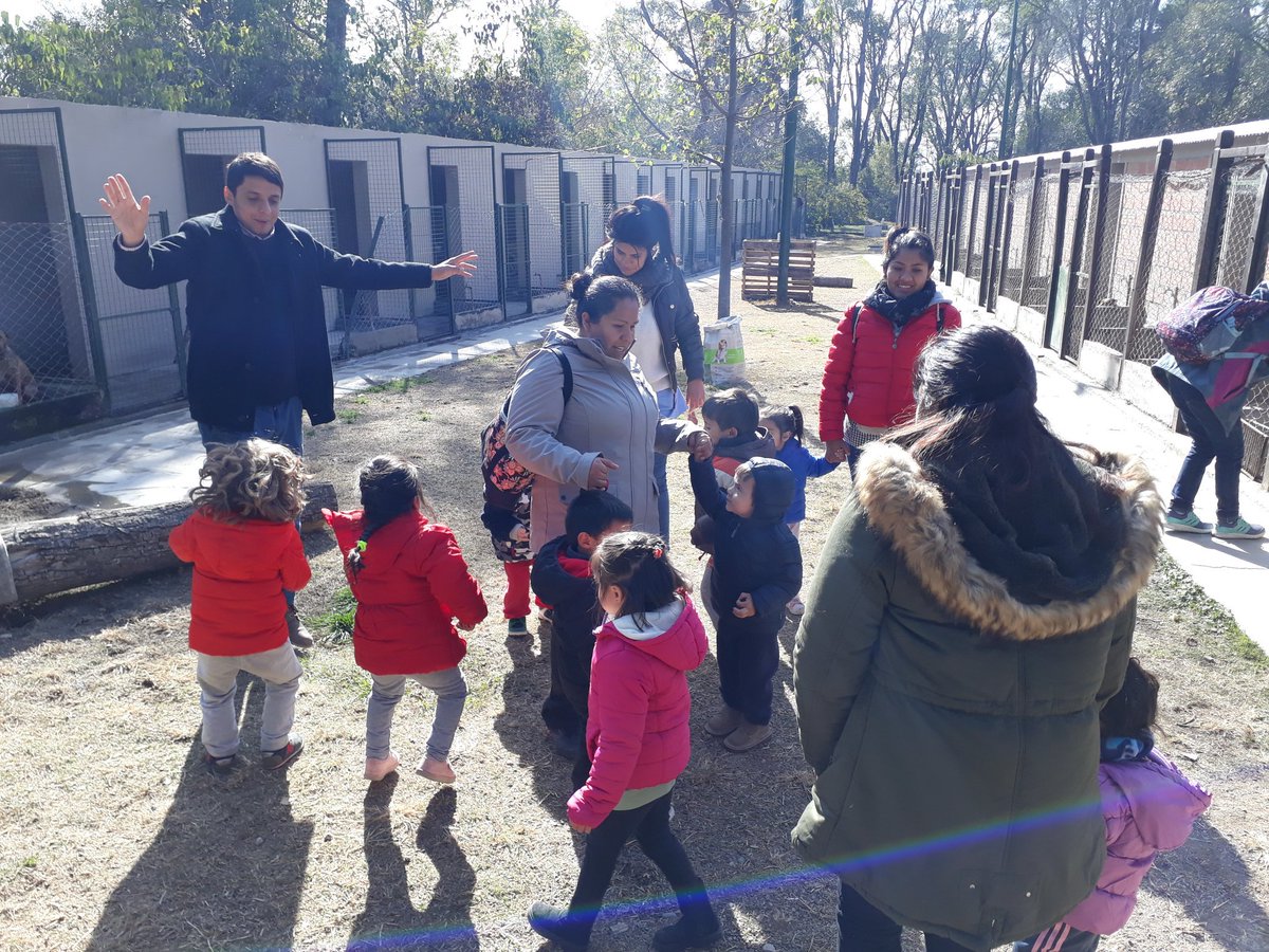 LucasAnimalito's tweet photo. Hermosa visita de niños de 2, 3 y 4 años de Salita maternal Tacita  P.E.P.A (Programa Educativo de Protección a los Animales) Centro de Adopciones @MuniSalta
Muchas gracias x la presencia, colaboración de colectivo y regalitos @CristinaGomezOK
@GustavoSaenzOK
#EducandoElCorazon https://t.co/JCC9dFtAGj