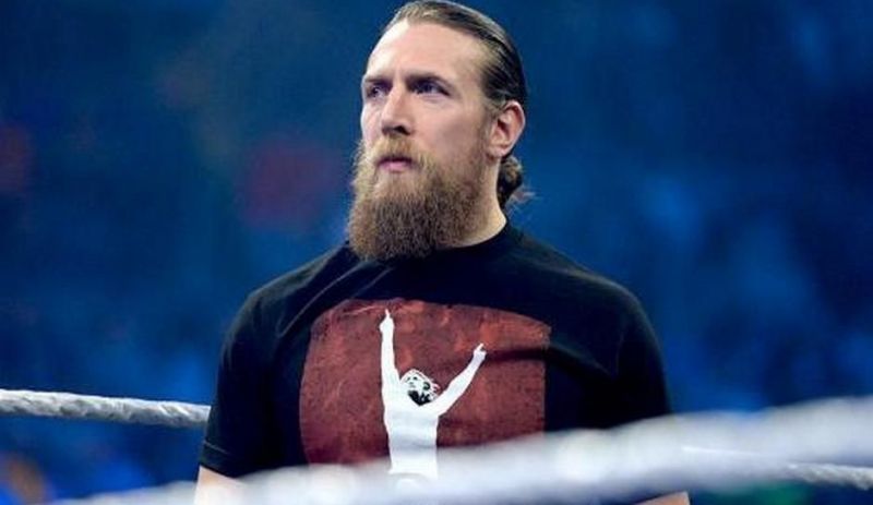 ZWrestl's tweet photo. WWE Rumor Mill: Positive update on Daniel Bryan\'s contract status  - https://t.co/UXAWgSGmHO https://t.co/XsjWDnzmbJ