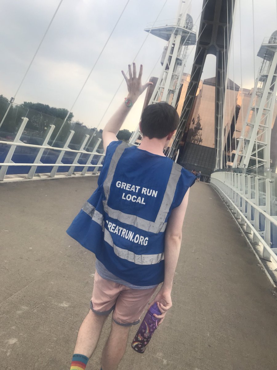 Em5Runner's tweet image. Putting the ‘Great’ in #greatrunlocal 😜 #SalfordQuays