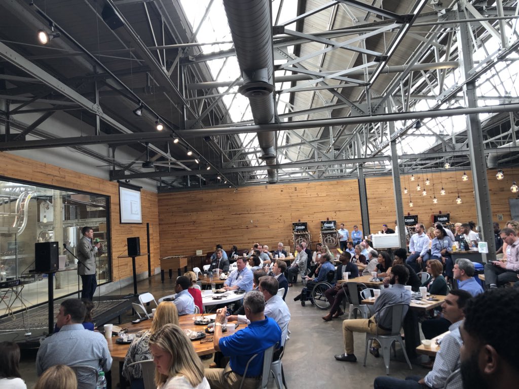 innovationdepot's tweet image. So proud of all our #InnovationDepot and #VelocityAccelerator startups pitching today at @BhamVenture #sparkmatch! @theGLOWapp @StreetMetrics #fledging @uab #birmingham