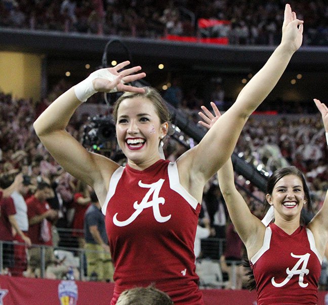 RoadTripSports's tweet photo. #RoadTripSports and #CollegeFootballAmerica 2018 Yearbook presents #SpiritThursday with #Alabama #RollTide #Bama #BamaCheer #SECFB #FBS #NCAAFB #CountdowntoKickoff @Alabama_Cheer @UAAlumniAssoc
👉 https://t.co/P0JIudzw2j https://t.co/09zbyZaKbv