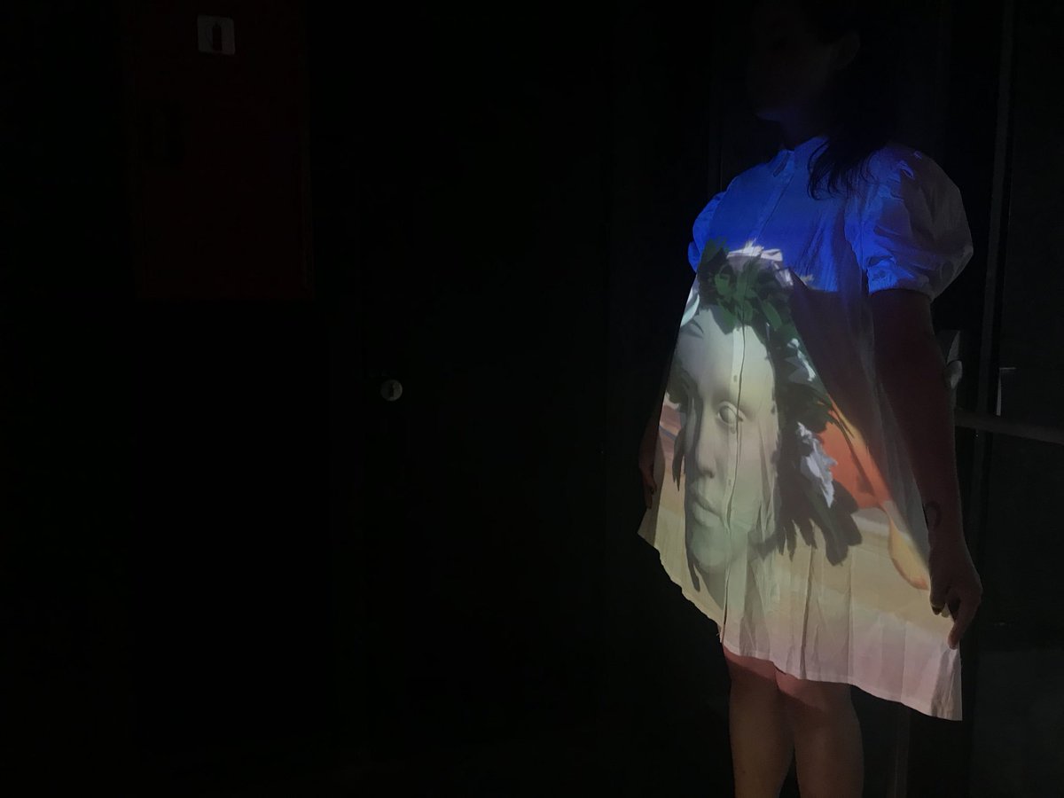 MaticsBarcelona's tweet photo. Demo amb @PRICKIMAGE  Shaun Prickimage i #micromapping at #summerfunlab 

#summerfublab18 a @Sala_Apolo https://t.co/efdxXWiVM2