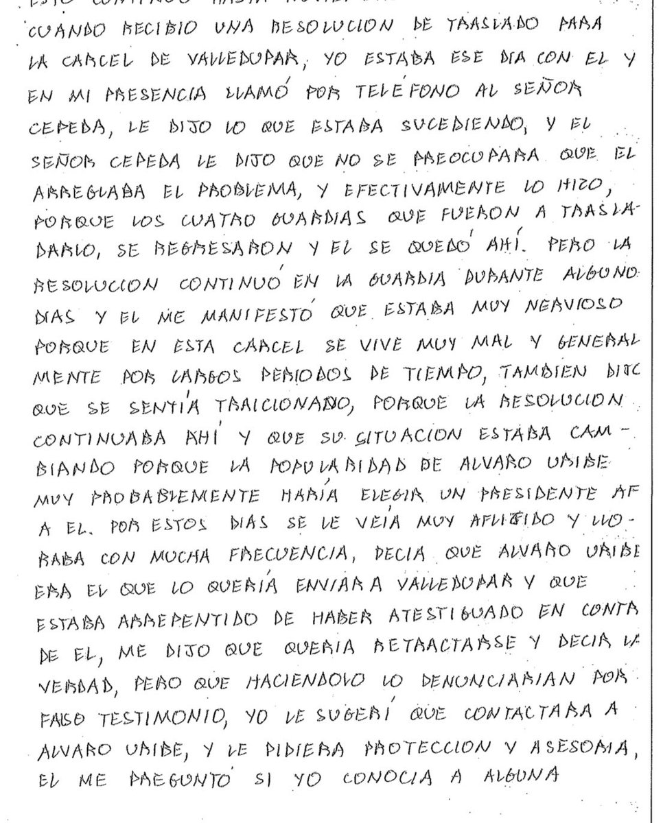 Pirobatuitera's tweet photo. (1/3) 11 hojas escritas de su puño y letra! Una prueba clara de la inocencia de @AlvaroUribeVel https://t.co/SSLFJzQa5Y