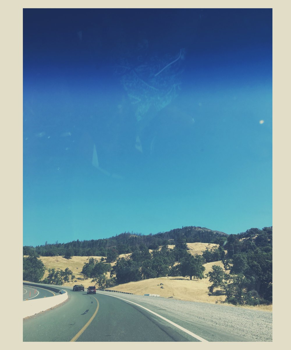 RandyMandyBand's tweet photo. LIVE ON THE RADIO at https://t.co/CuZ2RQGQ56 3PM thanks to some great folks up here in Eureka who we will be playing with tonight at North Of Fourth. 8 Pm https://t.co/3X708zuAqV