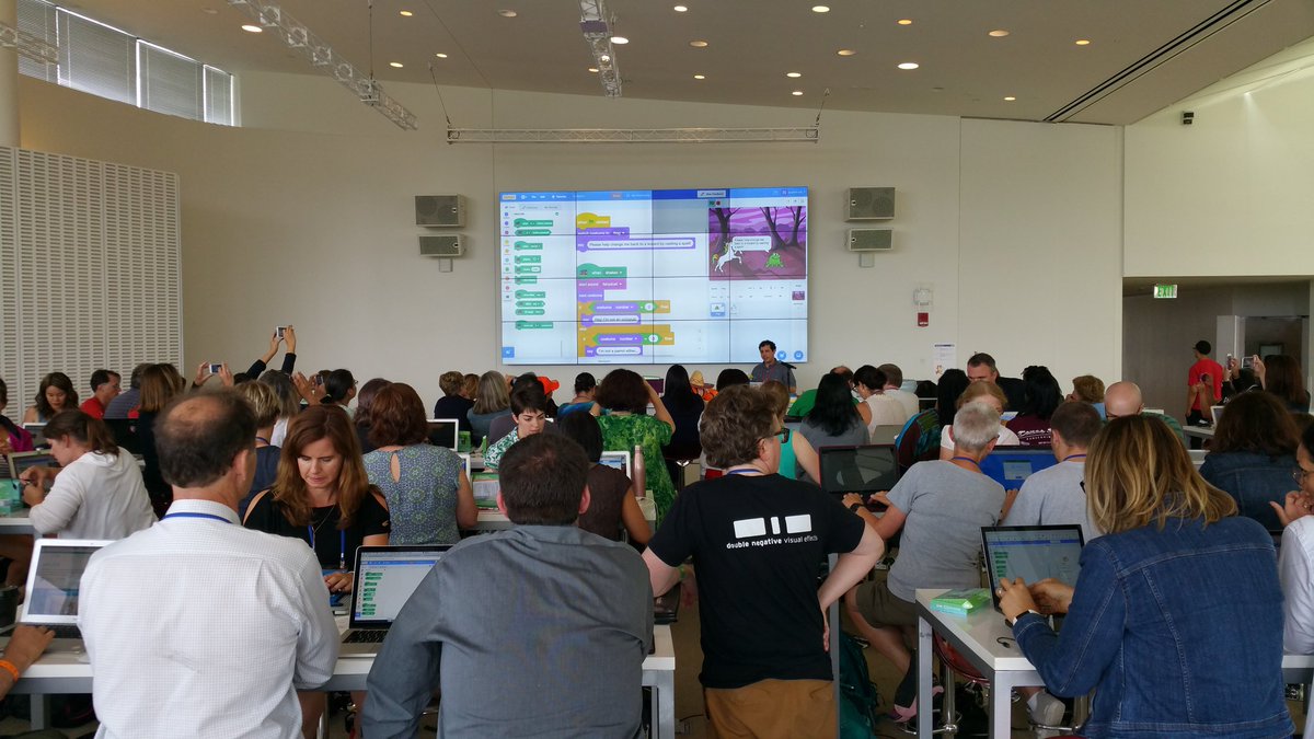 microbit_edu's tweet image. Full house for @khanning88 and @HalSpeed at #scratchmit2018 workshop for @scratch 3.0 + #microbit