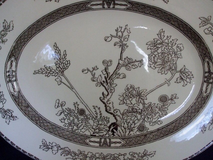VoltInuOfflclal's tweet photo. 30 Ies Alfred Meakin Bengal Tree Transfer 16" x 13" Oval Meat Plate Platter. VGC #AlfredMeakin #30ies #BengalTree #Platter #Meatplate #Britainiana #Vintage #followvintage #vintagehome #gotvintage #shabbychic #teaparty #home #diningg #etsy #vintagechina  https://t.co/vGgDTtryPG https://t.co/xf14bY0pP5