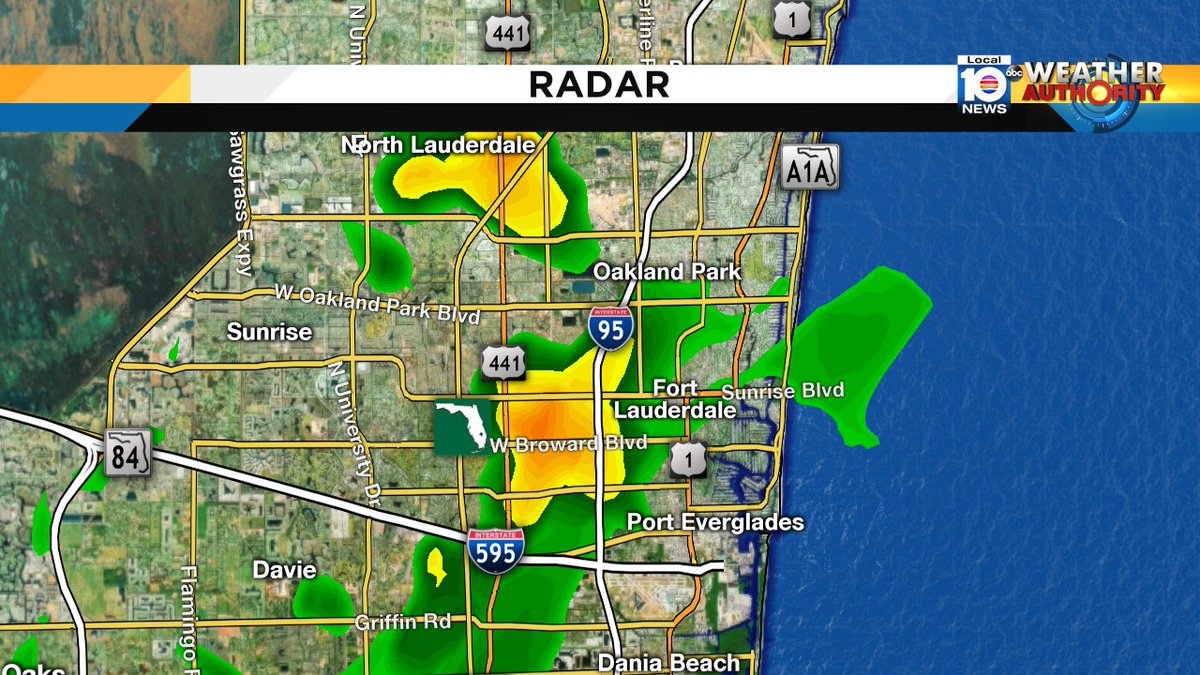 A shower near Ft. Lauderdale is moving to the NE@10 toward Oakland Park by 2:45pm. https://t.co/L4GAYI3O4p