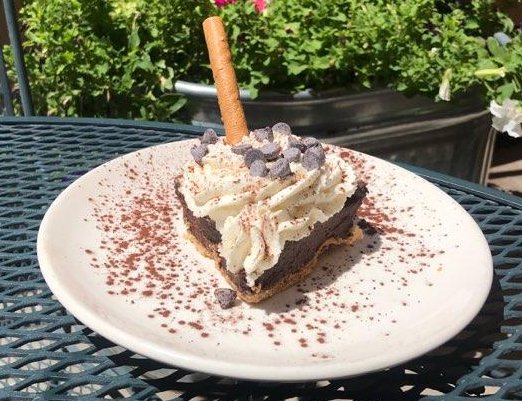 BlueCornBrewery's tweet photo. Have you tried one of our new desserts yet? Introducing Peach Buenuelos and Chocolate Cream Pie! #alwaysroomfordessert #bluecornbrewery #summerinsantafe https://t.co/lp3ajtnI4H