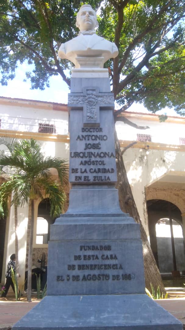 3.-Se han realizado despachos continuos tanto de medicamentos como en el área de alimentación, para fortalecer el sector hospitalario, todo esto es parte de las políticas en salud del Pdte. <a href="/NicolasMaduro/">Nicolás Maduro</a> y @OmarPrietoGob unidos por un sistema de salud para el bienestar de todos