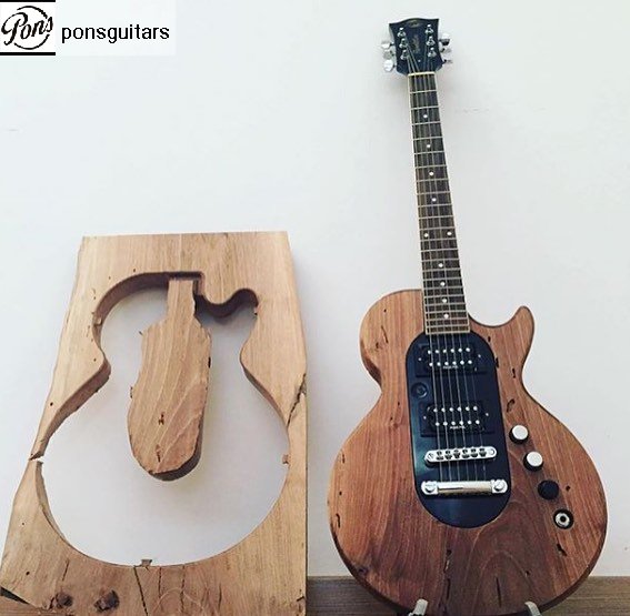 Nuestra fabricación 100% tradicional. Únete a la revolución Pons 🔥
.
#guitar #guitars #pons #ponsguitars #revolution #gear #rockandroll #telecaster #stratocaster #electricguitars #musica #guitarra #guitarras #guitarrista #custom #customguitars