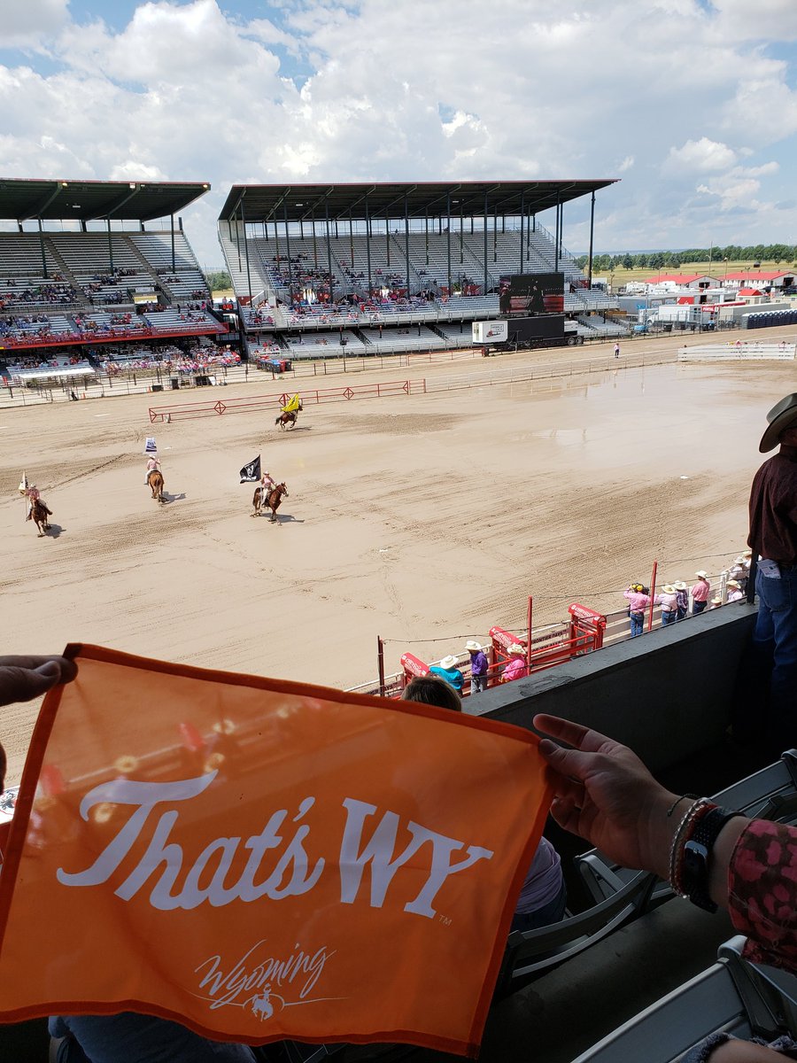dr_amypete22's tweet photo. #thatswy #flyyourWY @CheFrontierDays @mpete2117 #beachesofcheyenne #abovethecutes #goshowrodeo https://t.co/tb0ZRpzYjk