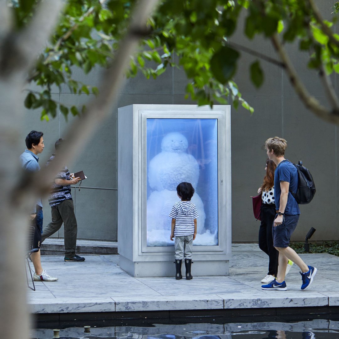 Do you want to build a snowman? You’ll just need copper, cooler liquid, and a box filled with humidity—at least that’s how artists Peter Fischli and David Weiss created their installation, “Snowman,” on view all summer in #MoMAGarden for our #ArtistsChoice exhibition.