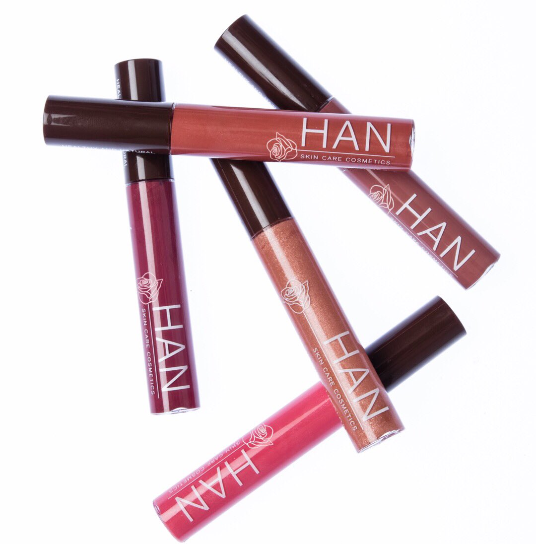 Our Lip Glosses offer a moisturizing, non-sticky formula great for those hot summer days! Which shade is your favorite? #hanscc #cleanbeauty #greenbeauty #crueltyfreebeauty