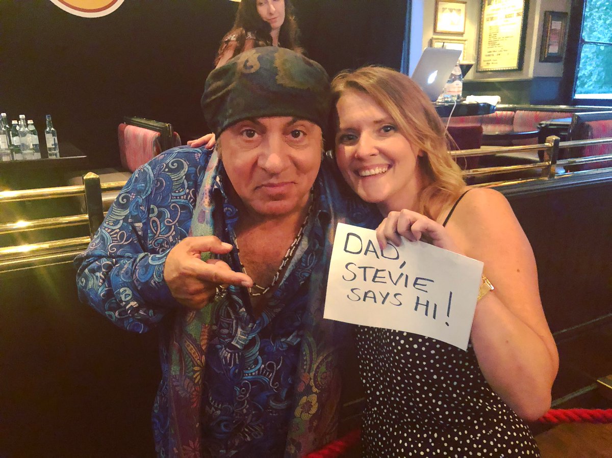 Dream come true to meet you <a href="/StevieVanZandt/">🇺🇸🇮🇱🇺🇦🕉Stevie Van Zandt☮️💙</a> thank you for helping me with my quest to be the favourite child! #dadsteviesayshi