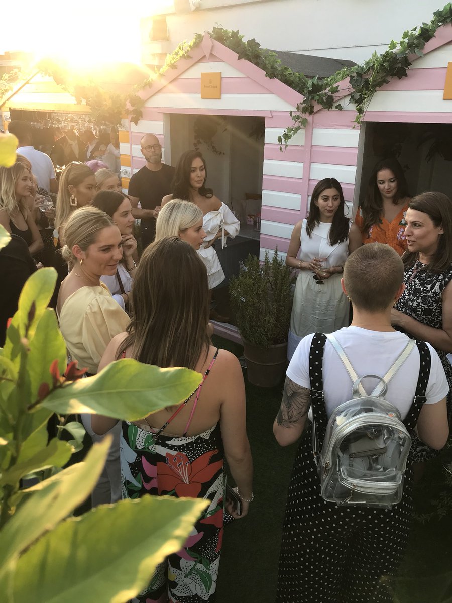 Seren_7's tweet photo. Loving the fun in the sun at the @limecrime launch party @Selfridges   #LIMECRIMExSelfridges https://t.co/Q98YrVD2HV