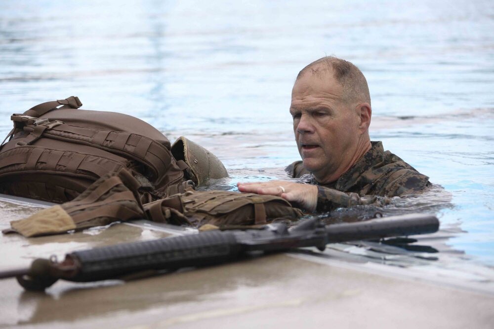 CMC_MarineCorps's tweet photo. Swim qual ✅ https://t.co/44ncgz4Ade