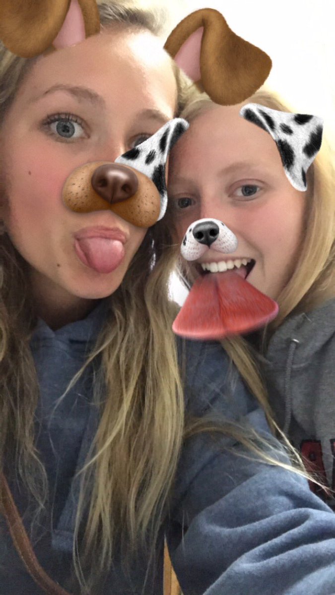 genaspeights's tweet photo. Happy birthday to my beautiful best friend! Love you and your crazy self! 💕 @Ashley_Bryan32 https://t.co/2IZKdhcdXW